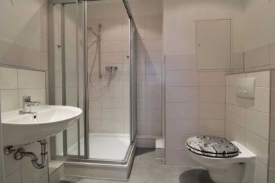 Große 2 Raumwohnung im 1.Obergeschoss mit Balkon ab 01.07.2025 verfügbar!