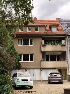 Mehrfamilienhaus in Köln-Langenbrück zu verkaufen