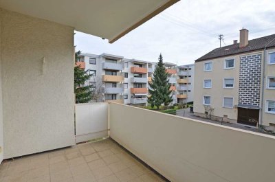 Interesse an einer gut geschnittenen 3 Zimmer Wohnung mit Balkon?
