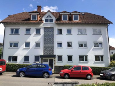 Schöne 2 ZW im Souterrain mit großer Terasse - in Bestlage von Eschborn - geeignet für WE-Pendler