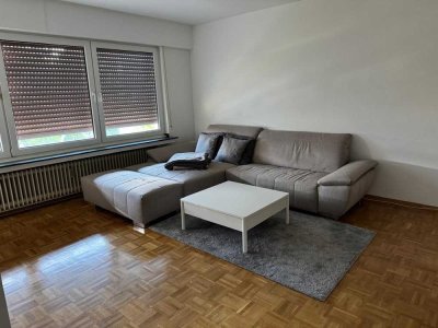 WG-geeignete 2-Zi-Wohnung mit Wohnküche in Köln Weiden
