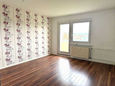*Achtung !! Für Handwerker* 3 Kaltmieten frei* 3 Zimmer mit Dusche zum selbst gestalten **