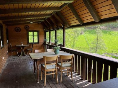 Gemütliches Schwarzwaldhaus - etwas Pflege viel Perspektive