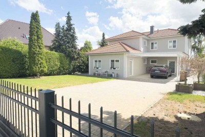 Mehr Raum fürs Familienglück – modernes Traumhaus mit Pool und Garten