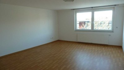 Helle, freundliche 2-Zimmer Wohnung mit großem Balkon im Herzen von Bremen-Vegesack
