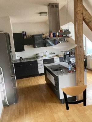 Dachgeschosswohnung in der Neckarstadt-Ost