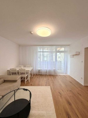 Einziehen statt renovieren - Lichtdurchflutete Balkonwohnung mit Stellplatz & Grünblick