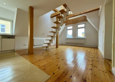 Attraktive 3-Zimmer-Dachgeschosswohnung mit 82 m2 und 30m2 großer Dachterrasse in der Altstadt