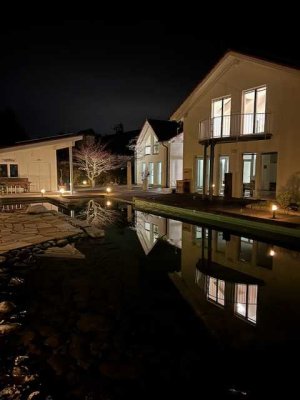 Exklusives Einfamilienhaus (9 Zi.) in Kolbermoor mit 250 m² Wohnfläche