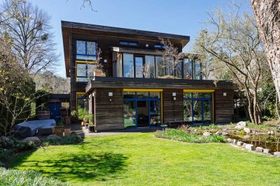 Exklusives Architektenhaus mit Pultdach in ruhiger Wohnlage