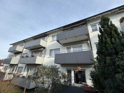 Charmante 2,5-Zimmer Wohnung, modernisiert, in Stuttgart-Stammheim
