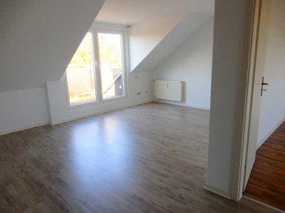 Attraktive 2,5-Zimmer-Wohnung mit Balkon und EBK in Duisburg-Huckingen