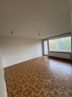 Komplett sanierte 3-Zimmer-Wohnung in Pinneberg zu mieten!