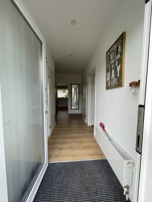 Großzügige 3-Zimmer-Wohnung mit Garten & Garage in Detmold-Pivitsheide