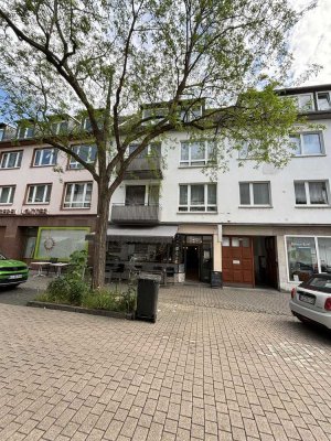 Erstbezug nach Sanierung ! 4 ZKB-Balkon -Wohnung in MZ-Kastel