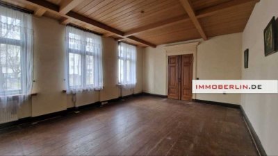 IMMOBERLIN.DE - Charmantes Mehrfamilienhaus im Nauener Stadtzentrum
