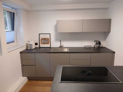 *LUXURIÖSES APARTMENT IM ERDGESCHOSS* - WOHNEN IN BESTER LAGE – AM ZOO