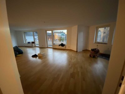 Wohnen mit Charakter: Großzügige 4-Zimmer-Wohnung in Flingern-Nord
