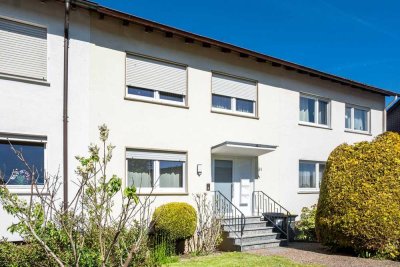 KEINE KÄUFERPROVISION Top vermietetes Reihenmittelhaus mit 3 Wohnungen und Garage in Bielefeld Ost