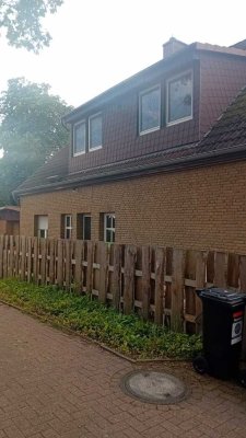 Freundliche und vollständig renovierte 3-Zimmer-Erdgeschosswohnung in Wunstorf