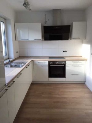 Schönes Reihenhaus mit Garten in KL-West