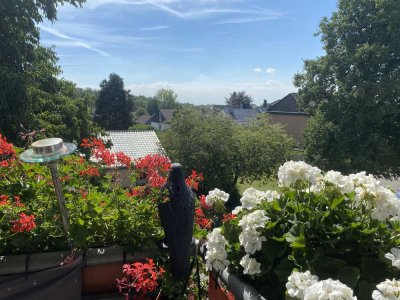 Schlebusch - Absolute Top-Lage, DG, helle 2,5-Zimmer-Whg., Balkon & Garten, 68m²