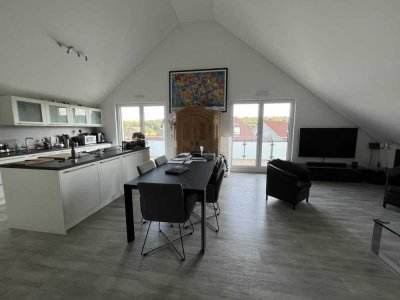 Schöne 4-Zimmerwohnung mit Balkon in begehrter Lage von Rottendorf !