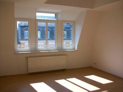 große 2 Raum- Maisonette