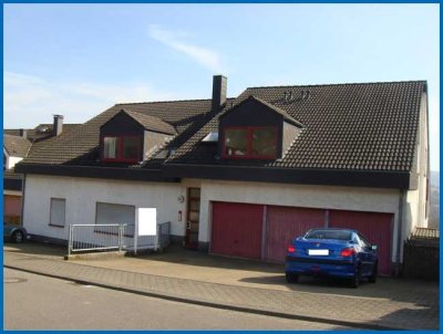 schöne 3-Zimmer-Küche-Bad-Wohnung mit Fernblick
