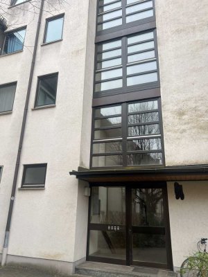 Rendite Objekt- zentrale 2 Zimmer mit Balkon am Harras