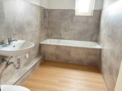 Interessante 2,5 Zimmerwohnung mit Balkon