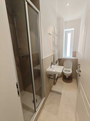Kernsaniertes 1-Zimmer-Apartment im Altstadt-Zentrum – Erstbezug