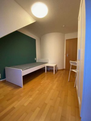 Möbliertes Shared Apartment mitten in Winnenden Zimmer Durable ab 01.07.2025