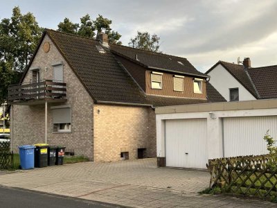 !! Reserviert !! Geräumiges Zweifamilienhaus in guter Lage mit großem Grundstück in BS-Wenden