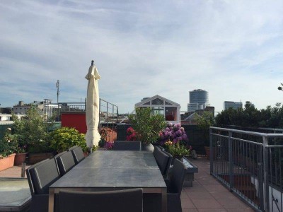 Großzügige DG Wohnung mit 360 Grad Wien Blick