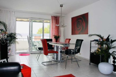 2-Zimmer-Wohnung mit Einbauküche und Balkon in Stuttgart-Bad Cannstatt