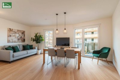 Alles was man sich wünscht – kostengünstige Heizung/“Kühlung“ über Erdwärme, PV-Anlage, weitläufige Grünflächen