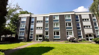 Remscheider Straße 140, Schöne 4 ZKB Wohnung im EG