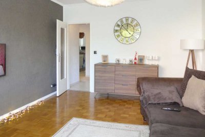 F-Nordend: Hübsche 2-Zimmerwohnung mit Balkon und Einbauküche