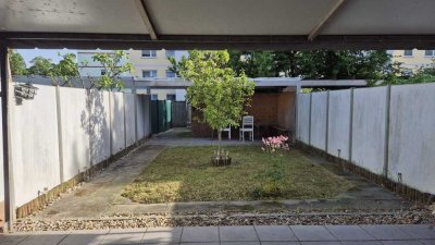 5-Zimmer Reihenmittelhaus in Heidelberg-Rohrbach mit Garage, Keller und Einbauküche