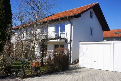 Viel Platz für die Familie !! DHH mit 5 Zimmern und Einzelgarage in ruhiger Südlage Hohenbrunn