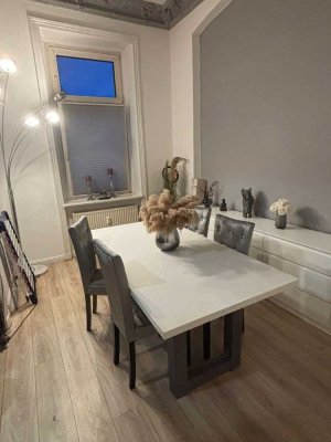 2,5-Zimmer-Altbauwohnung in St. Lorenz Süd