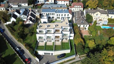 ! FRÜHJARSAKTION ! - EXKLUSIVES TOWNHAUS AUF EIGENGRUND IN WEIDLING – NATURNAHES WOHNEN MIT STIL