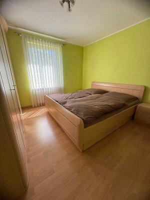 Gepflegte 3-Zimmer-Wohnung nahe Westpark - Terrasse, Garten & Garage inklusive