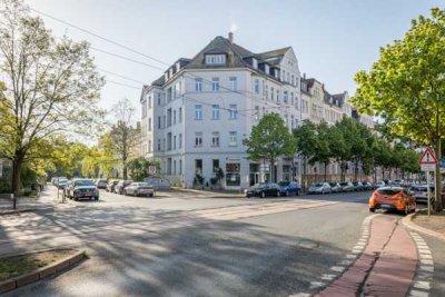 Sanierte 2-R Wohnung mit Balkon zu vermieten