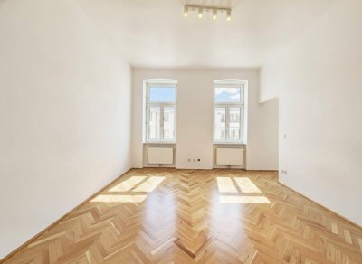 ++NEU++ Einziehen oder Vermieten: Sanierte Altbauwohnung 2-Zimmer mit neuer Küche &amp; perfekter U-Bahn-Anbindung!