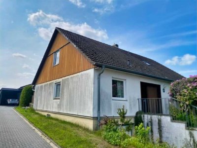 Einfamilienhaus mit Charme und Ausbaupotenzial in Reinbek