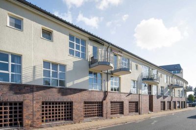 Modernisierte 3-Zimmer Wohnung mit Weserblick