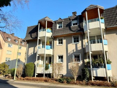 ZENTRAL GELEGENE EIGENTUMSWOHNUNG MIT STELLPLATZ IN ELSEY !!!