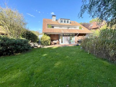 Lichtdurchflutete 4-Zimmer Erdgeschosswohnung in Volksdorf!